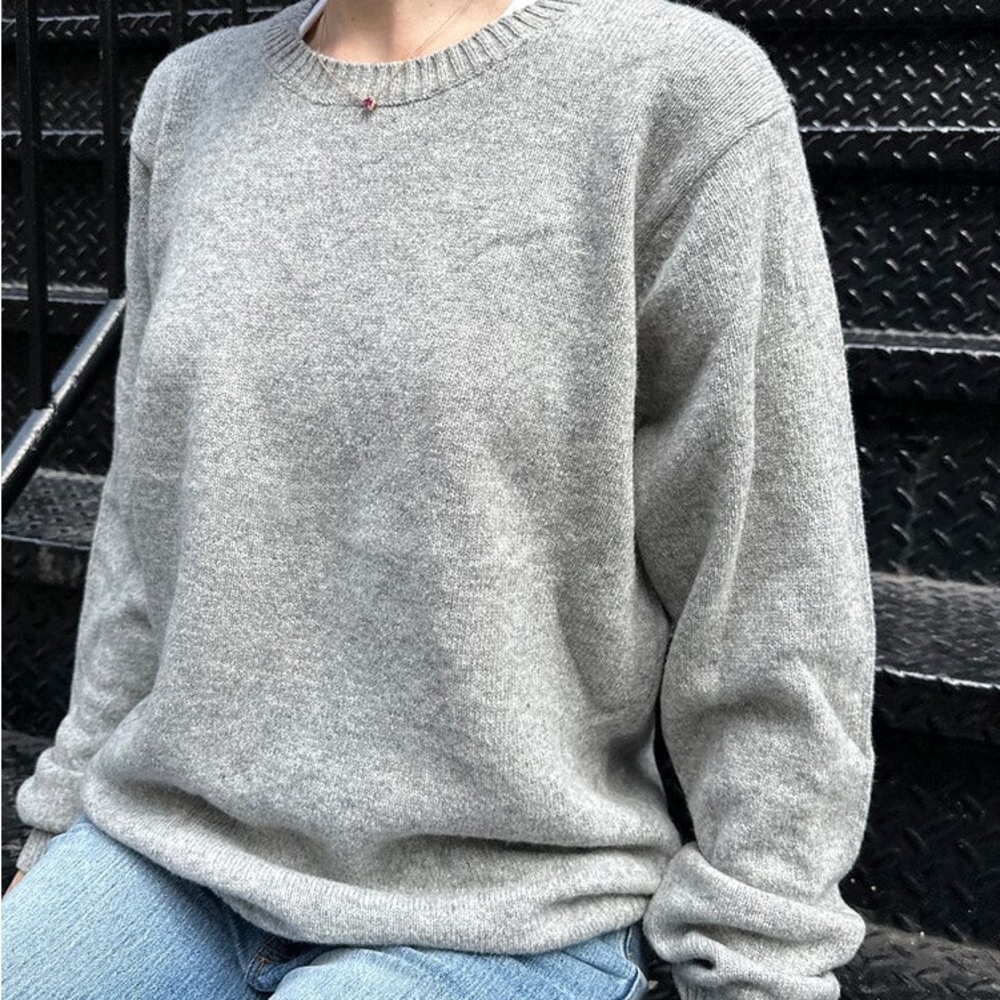 Brandy Melville gray wool sweater